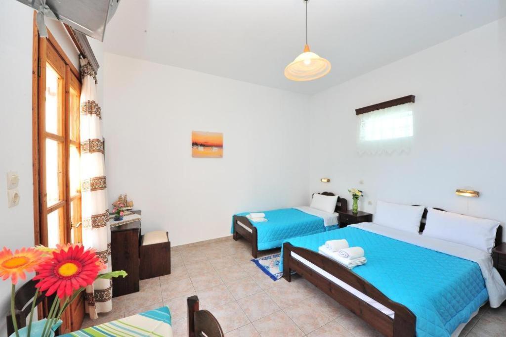 Pension Sofia Amorgos-Katápola Buitenkant foto
